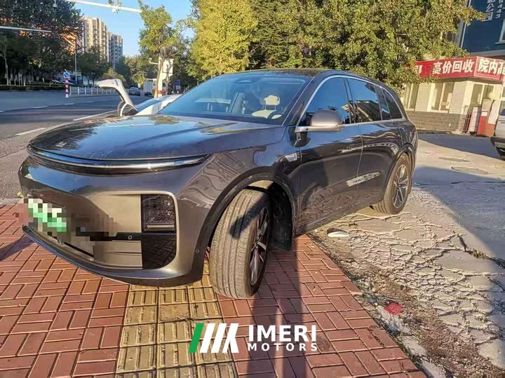 Li Auto L6 Pro - ავტომობილი ჩინეთიდან