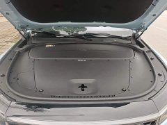Li Auto ONE Extended Range 6-Seater - ფოტო 19