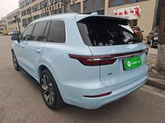 Li Auto ONE Extended Range 6-Seater - ფოტო 4