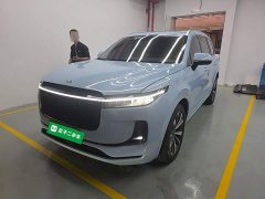 Li Auto ONE Extended Range 6-Seater - ფოტო 1