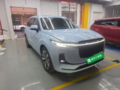 Li Auto ONE Extended Range 6-Seater - ფოტო 3