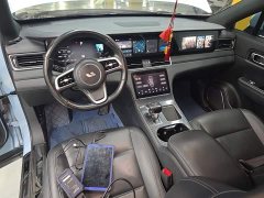 Li Auto ONE Extended Range 6-Seater - ფოტო 9