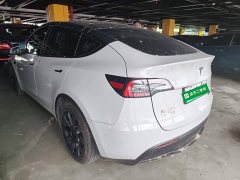 Tesla Model Y Standard Range RWD - ფოტო 4