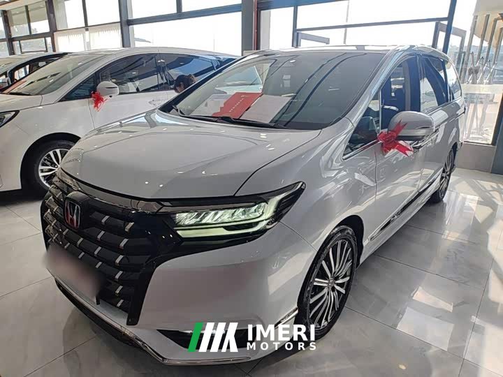 Honda Odyssey 2.0L e:HEV Luxury - ავტომობილი ჩინეთიდან