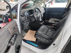 Honda Odyssey 2.0L e:HEV Luxury - ფოტო 14