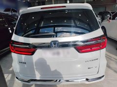 Honda Odyssey 2.0L e:HEV Luxury - ფოტო 5