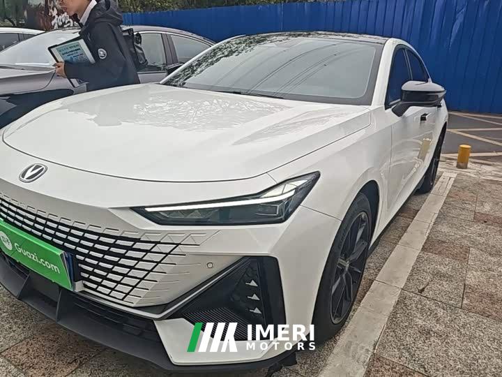 Changan UNI-V 1.5T High-Performance Edition