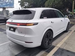 Li Auto L7 Ultra - ფოტო 6