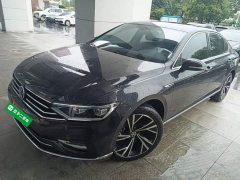 Volkswagen Magotan 330TSI DSG Luxury - photo 1