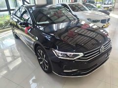 Volkswagen Magotan 330TSI DSG Advance - photo 3