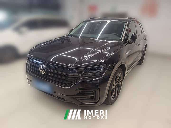 Volkswagen Touareg 3.0TSI Sharp Enjoyment Edition Jet Black Sport Package - автомобиль из Китая