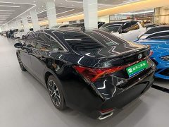 Toyota Avalon 2.0L Premium Edition - photo 4