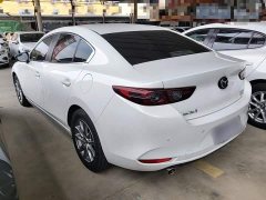 Mazda3 Axela 1.5L Automatic Quality Beauty Edition - ფოტო 4