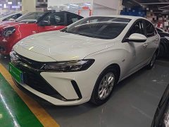 Chevrolet Cruze 1.5L Dual-Clutch Joy Edition - фото 1