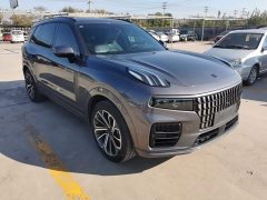 Lynk & Co 09 EM-P 2.0T Diesel EM-P Voyager Edition PM 7-Seater - photo 3