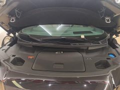 Zeekr 009 Six-Seat Executive AWD 108kWh - ფოტო 19