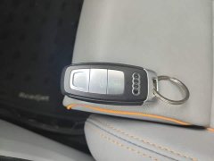 Audi Q5 e-tron 40 e-tron Starlight Edition Brocade Package - photo 8