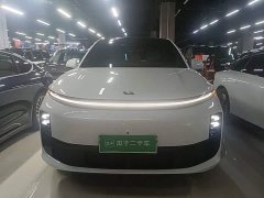 Li Auto L6 Pro - ფოტო 2