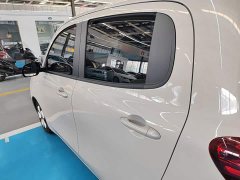 Wuling Hongguang MINIEV Fourth Generation Four-Door Advanced Edition - ფოტო 4