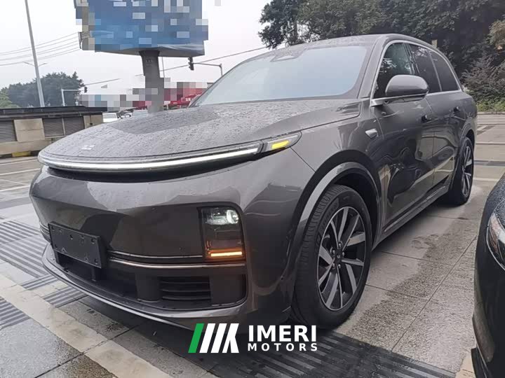 Li Auto L8 Pro - car from China