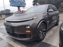 Li Auto L8 Pro - photo 1