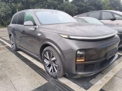 Li Auto L8 Pro - photo 3