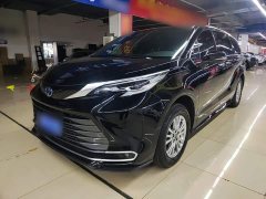 Toyota Sienna 2.5L Hybrid Premium Edition - photo 1