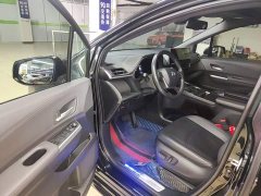 Toyota Sienna 2.5L Hybrid Premium Edition - photo 15