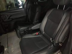 Toyota Sienna 2.5L Hybrid Premium Edition - photo 16