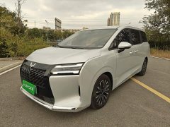 Wuling Starlight 730 New Energy PHEV 125km Luxury - ფოტო 1