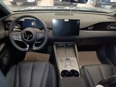 BYD Seal 06 DM-i 120KM Honor Edition - photo 9