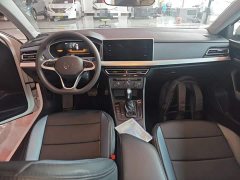 Volkswagen Lavida 1.5L Automatic Deyi Edition - ფოტო 9