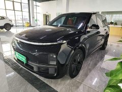 Li Auto L9 Pro - ფოტო 1