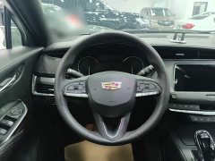 Cadillac XT4 28T FWD Luxury - ფოტო 10