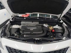 Cadillac XT4 28T FWD Luxury - ფოტო 19