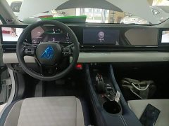 Honda Lingxi L Top Player Edition with Super Double Option Package - ფოტო 9