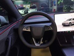 Tesla Model Y L Long Range All-Wheel Drive - photo 10