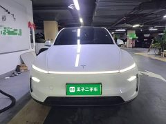 Tesla Model Y L Long Range All-Wheel Drive - photo 2