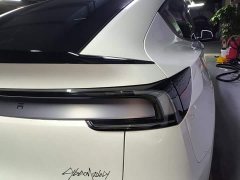 Tesla Model Y L Long Range All-Wheel Drive - photo 7