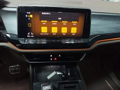 Volkswagen Viloran 380TSI Prestige - photo 17