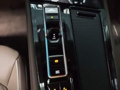 Volkswagen Viloran 380TSI Prestige - photo 18