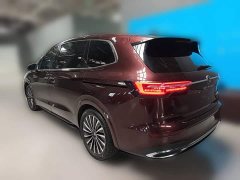 Volkswagen Viloran 380TSI Prestige - photo 6