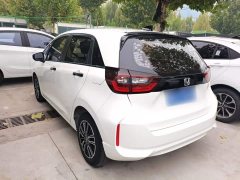 Honda Fit 1.5L CVT Trend Edition - photo 4
