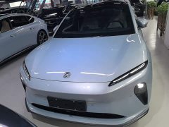 NIO ET5T 75kWh Touring - photo 2