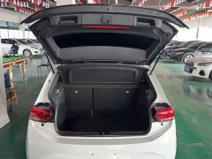 Volkswagen ID.3 Outstanding Edition - ფოტო 15