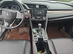 Honda Civic 220TURBO CVT Sport Edition National VI - photo 12
