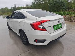 Honda Civic 220TURBO CVT Sport Edition National VI - photo 4