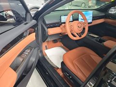 Wuling Xingguang 610km Smart Flagship - photo 15