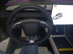 Tesla Model Y L Long Range All-Wheel Drive - ფოტო 10