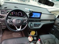 Honda Odyssey 2.0L e:HEV Sharp Premium Edition - ფოტო 12